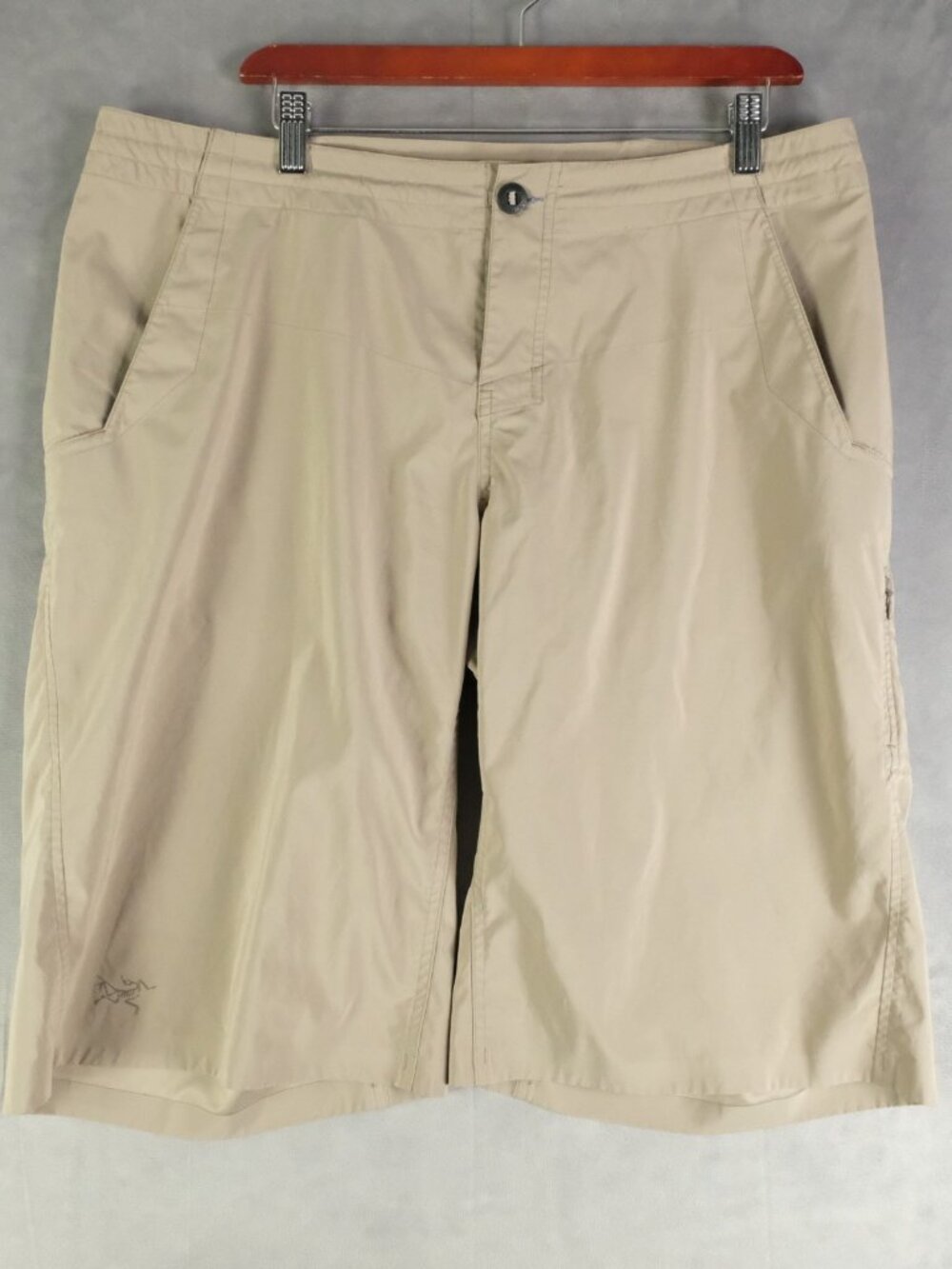 Arcteryx Shorts Mens 36 Beige Stowe Drawstring Relaxed Fit Lightweight Hiking